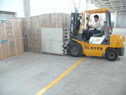 Utilisation de pince de carton dans le congélateur