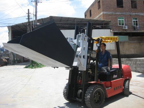 Fourches articulées avec seau